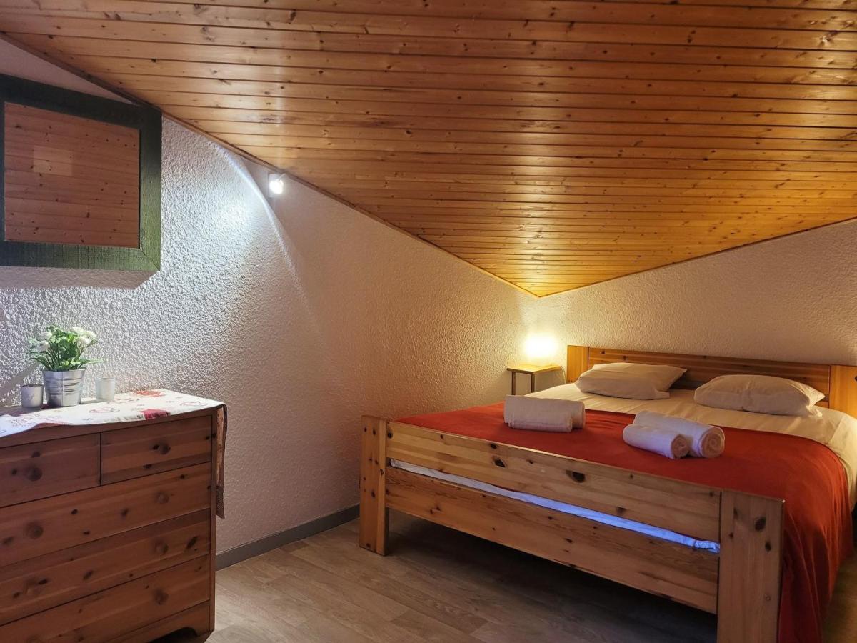 Duplex 3 Pieces Aux Gets, Proche Pistes Avec Parking Et Wifi - Fr-1-598-23 Apartment Les Gets Exterior photo