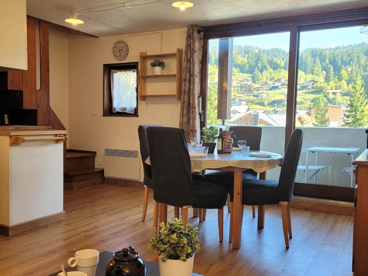 Duplex 3 Pieces Aux Gets, Proche Pistes Avec Parking Et Wifi - Fr-1-598-23 Apartment Les Gets Exterior photo